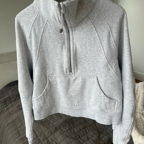 SOLD 💔LULULEMON Scuba Oversized Funnel Neck Half Zip XS/S Heathered Light Grey - Picture 8 of 13